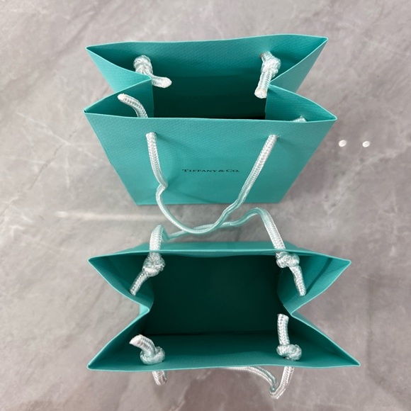 NWOT Tiffany & Co Small Paper Jewelry Gift Wrapping Bags Bundle - Picture 2 of 16